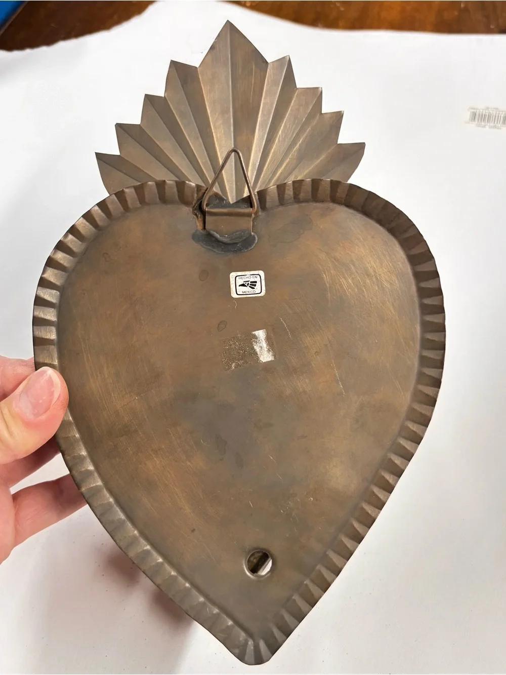 Heart-Shaped Rustic Metal Wall candle Holder in Brown Tin